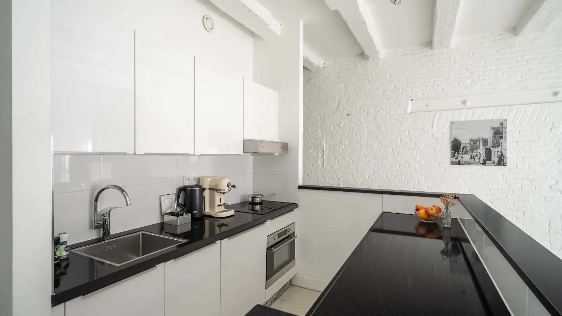 Yays Amsterdam Salthouse Canal By Numa Aparthotel